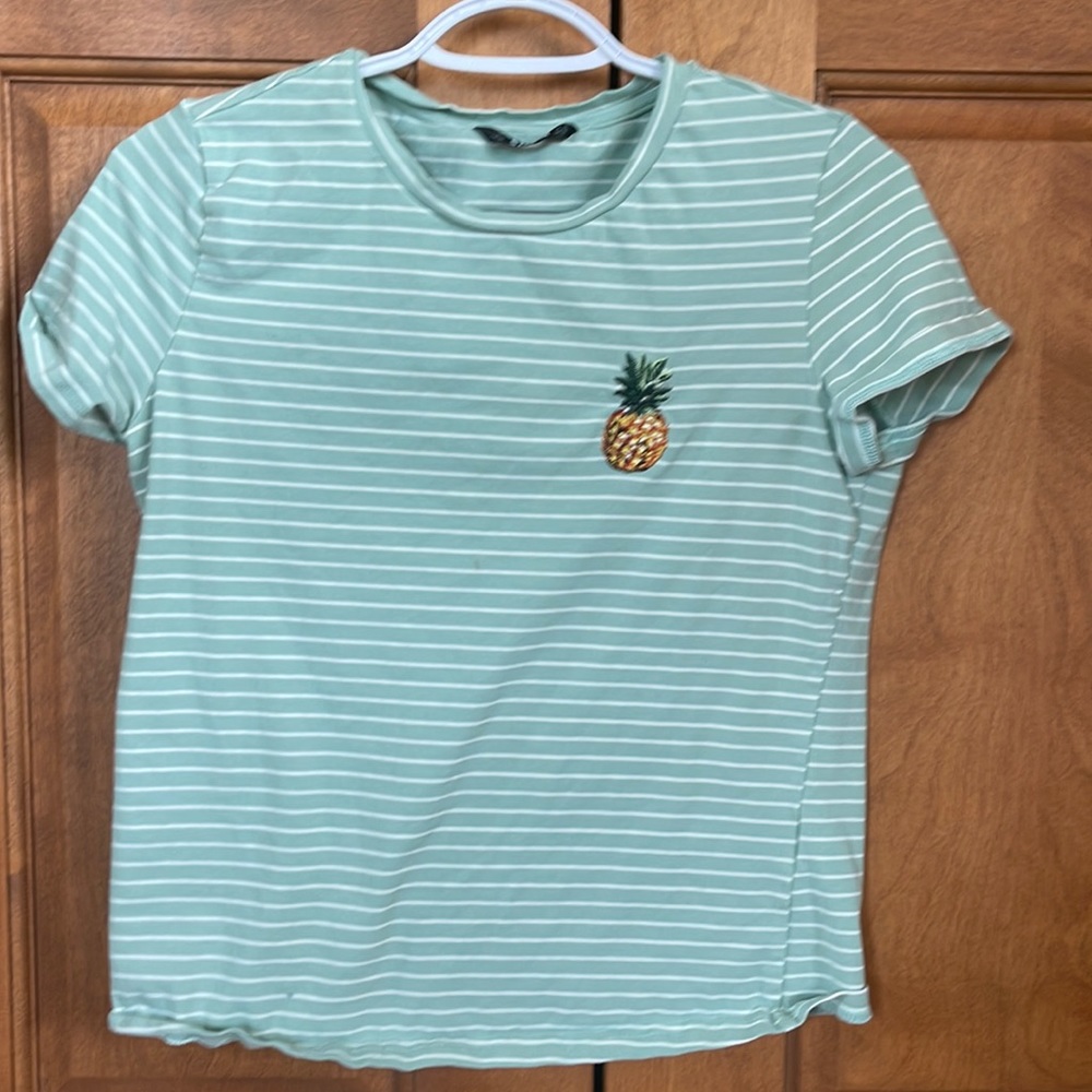 Pineapple Tee - Small